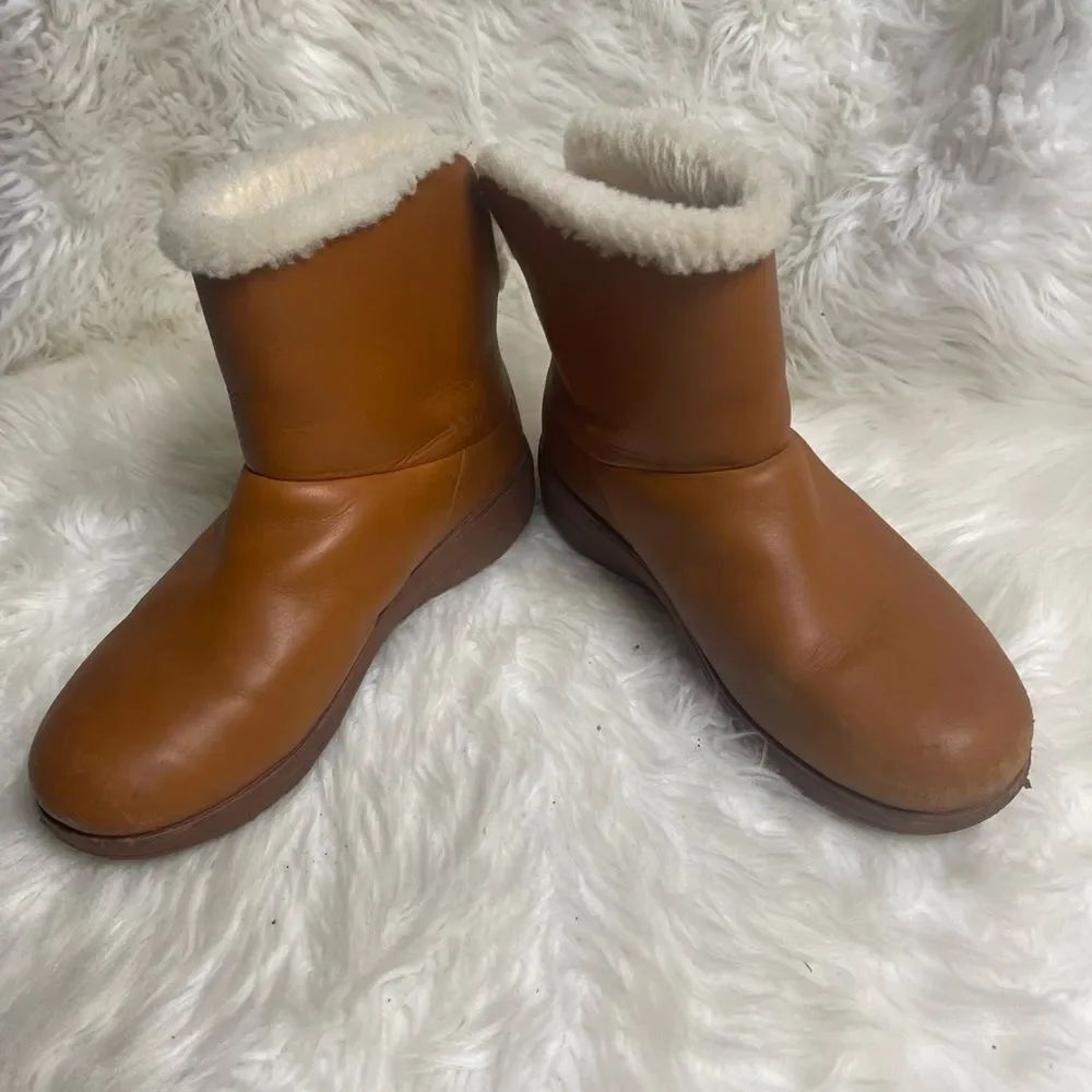Fitflop Chestnut leather Shearling Ankle Boots SZ10 rubber soles. - Picture 3 of 13